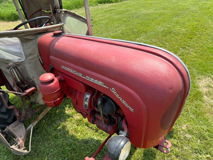 porsche-standard-2-cylinder-1-owner-original-image-21