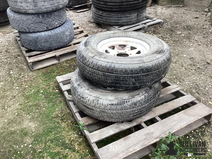 235/85r16-tires-&-rims-image-9