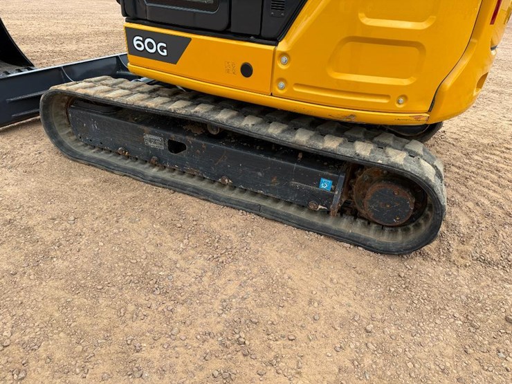 2021-deere-60g-image-7