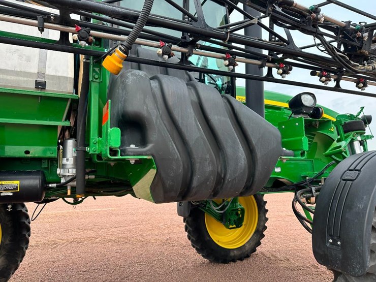 2012-john-deere-4730-image-38