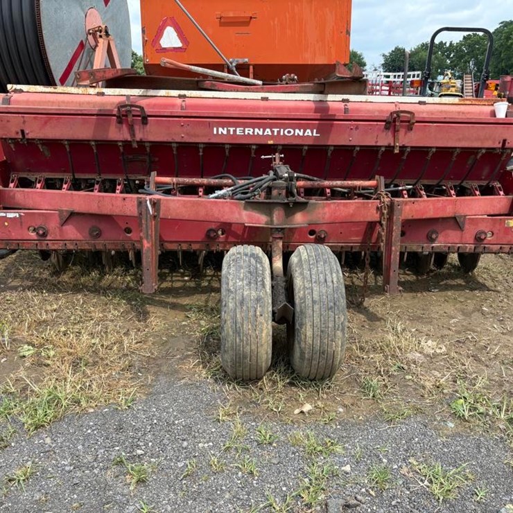 INTERNATIONAL 620