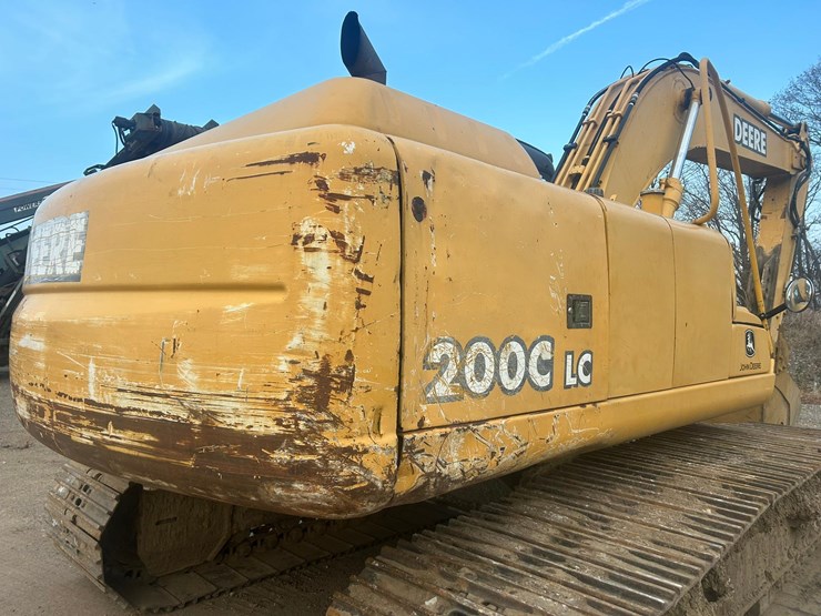 2003-deere-200c-lc-image-28