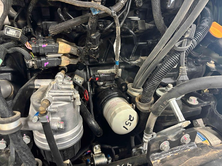 2016-bobcat-e85-image-9