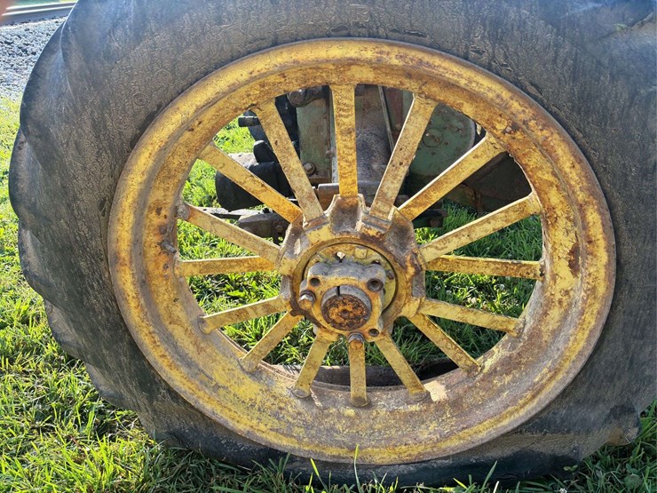 john-deere-model-a-image-22