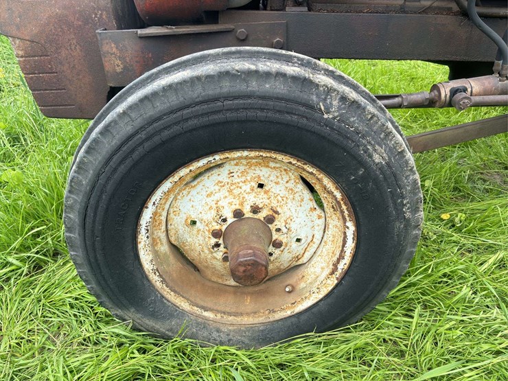 massey-ferguson-97-image-31