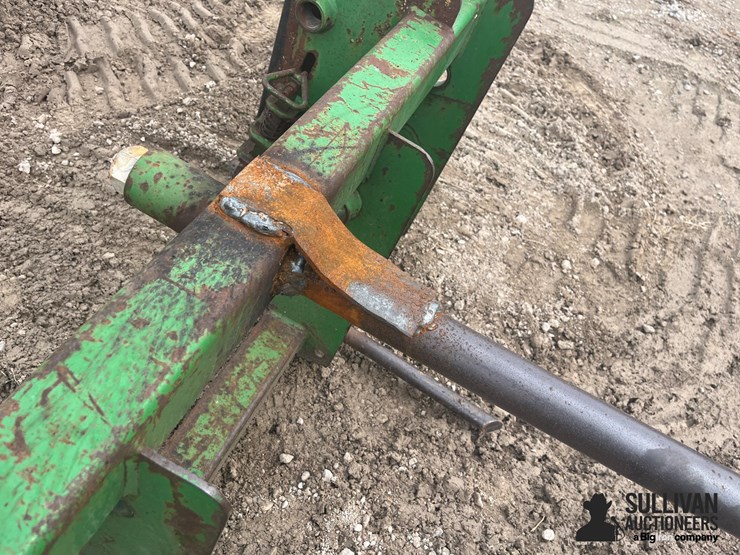 john-deere-3-prong-bale-spear-image-12