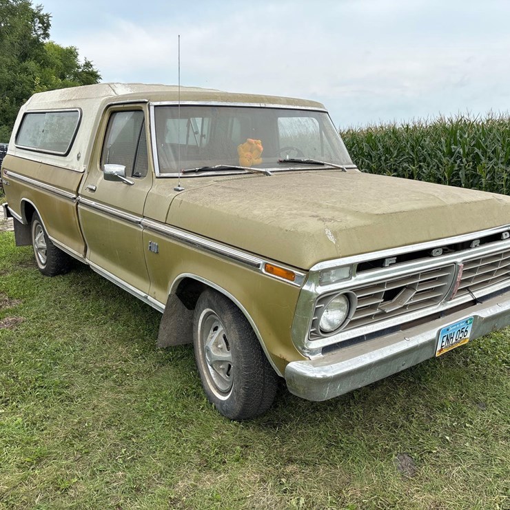 1974 FORD F100