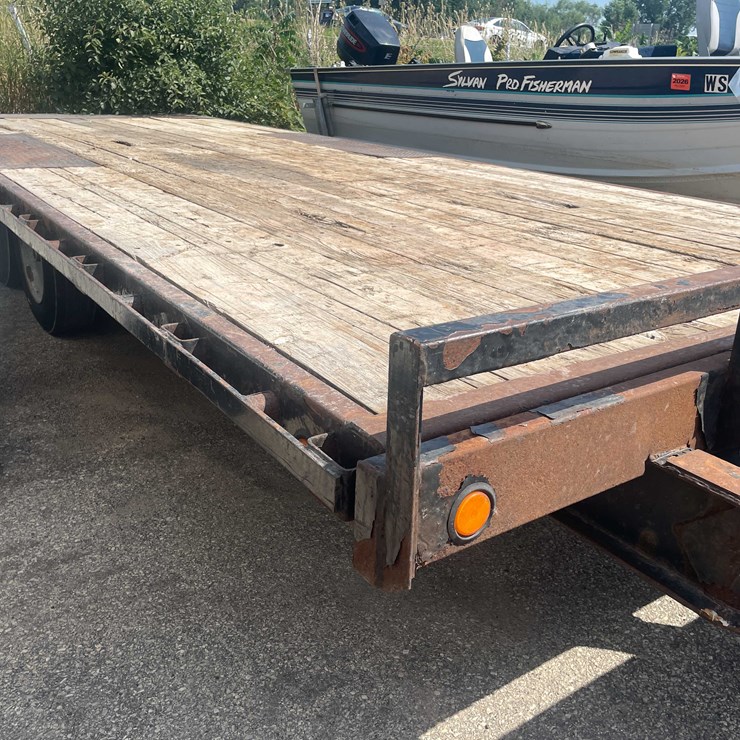 #1350 • 2017 Tilt Deck Trailer (No Title) (OF)