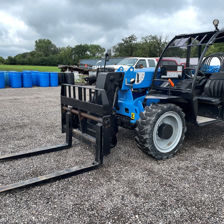 #6274 • 2014 Genie 5519 5,500lbs Mini Telehandler
