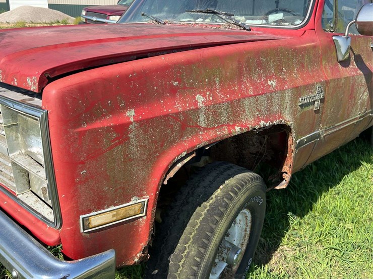 chevy-scottsdale-4wd-image-12