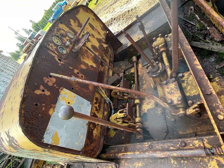 allis-chalmers-l-crawler-image-32