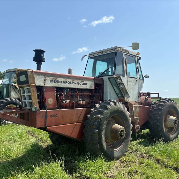 MINNEAPOLIS MOLINE A4T1600