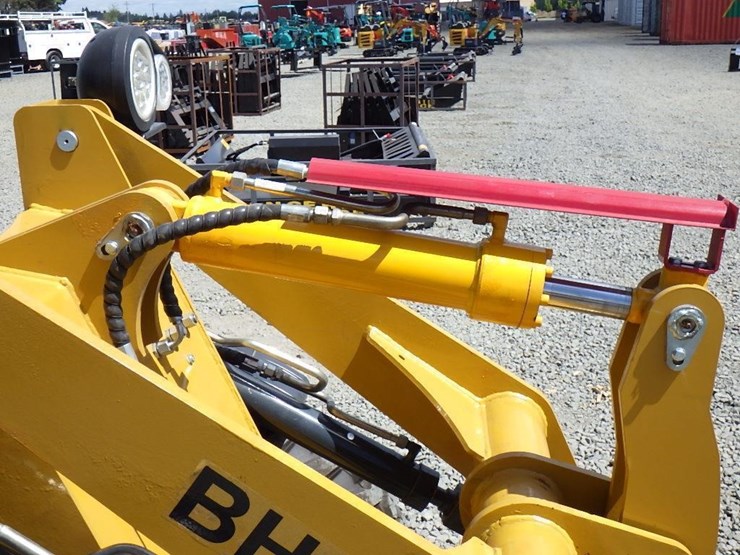 2025-agt-bh50g-loader-backhoe-image-7