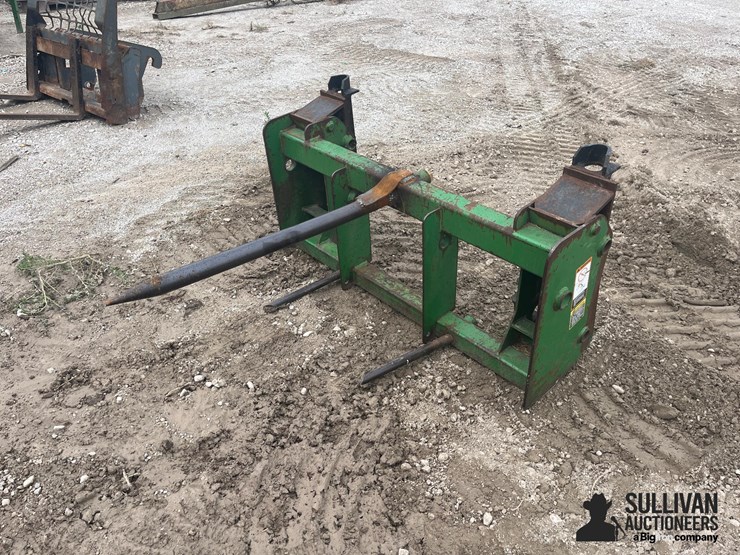 john-deere-3-prong-bale-spear-image-1