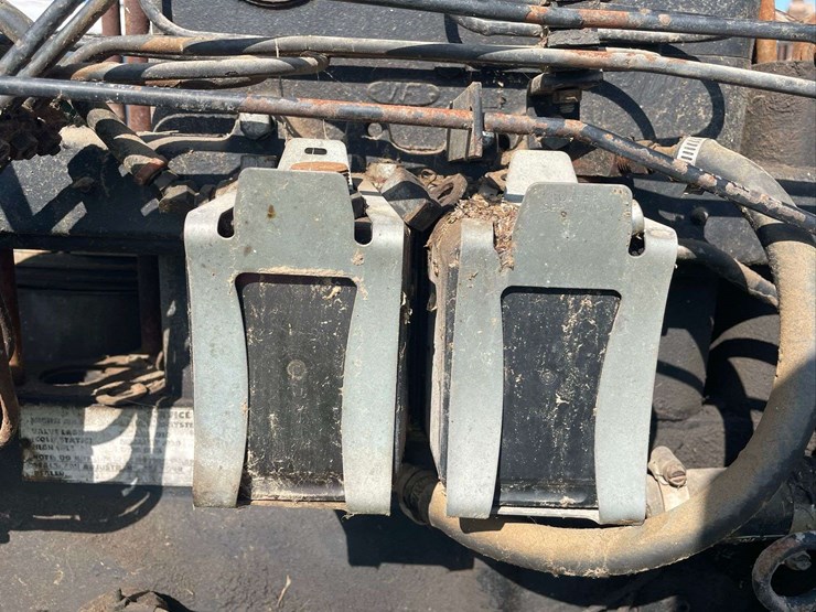 white-field-boss-150-diesel-image-35