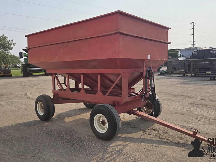 grain-cart-w/hydraulic-auger-image-3