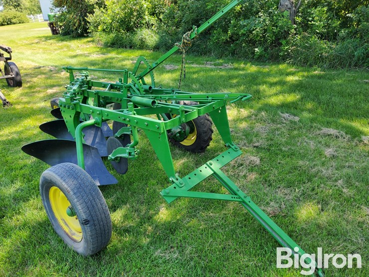 john-deere-555-image-3