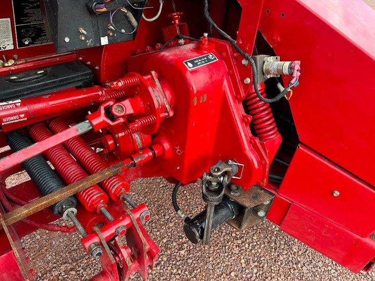 2013-new-holland-fp230-image-22