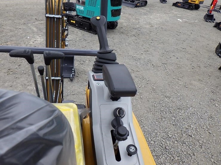 2025-cfg-mx20r-hydraulic-excavator-image-19