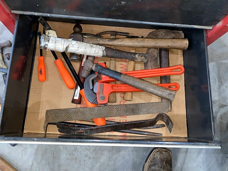 craftsman-tool-box-with-tools-image-11
