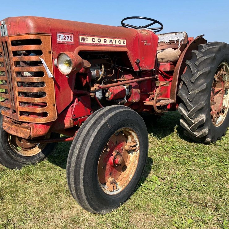 IH F270 Vineyard