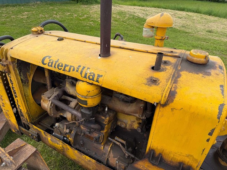 caterpillar-d6-image-17