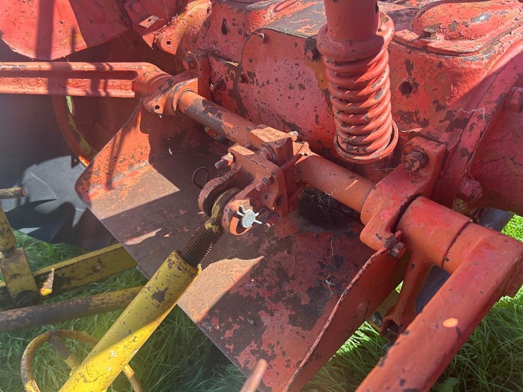 allis-chalmers-wd-tractor-image-15