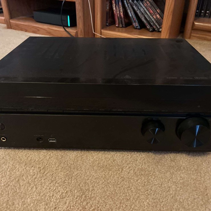 Sony Multi Channel Receiver - STR-DH550