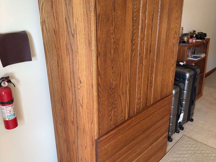 wooden-tv-cabinet-with-samsung-monitor-and-dvd/vcr-player/beta-max---60”-t-x-36”-w-x-20”-d-image-5