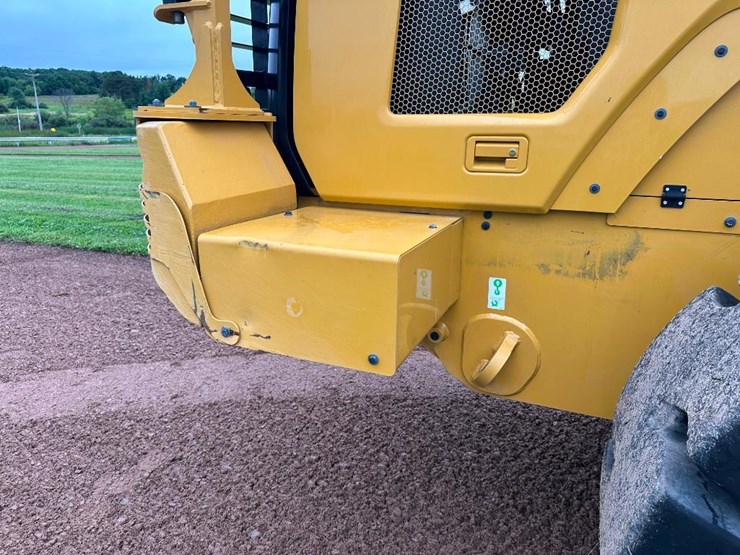 2019-caterpillar-938m-image-33