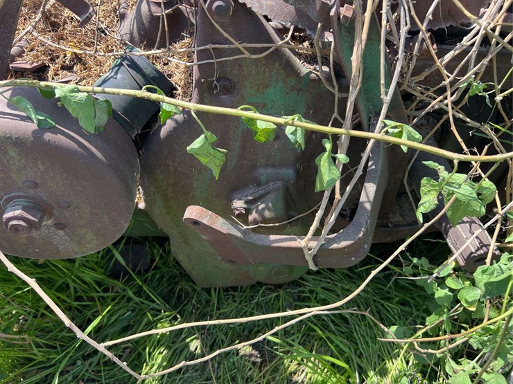 john-deere-model-70-image-13