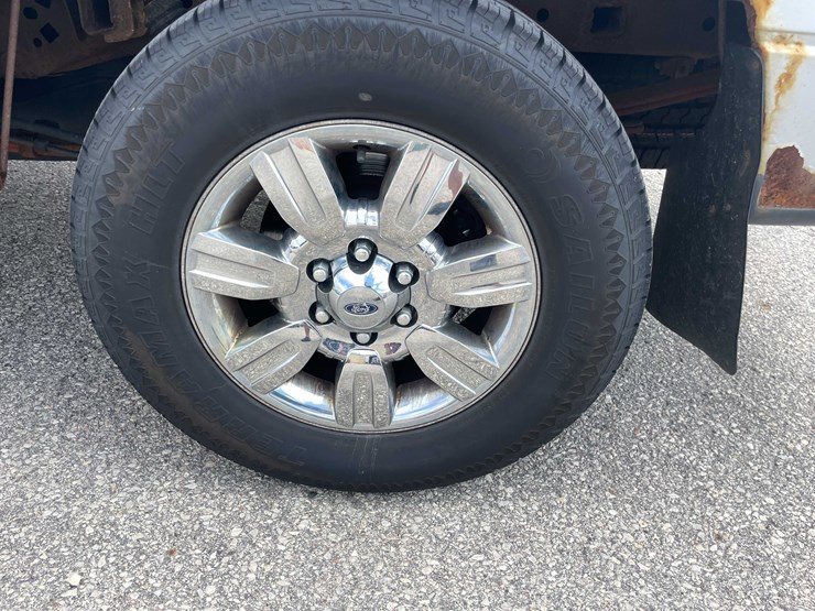 2010-ford-f150-image-29