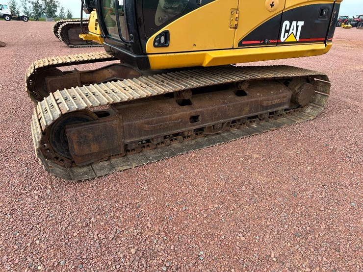 2003-caterpillar-312cl-image-6