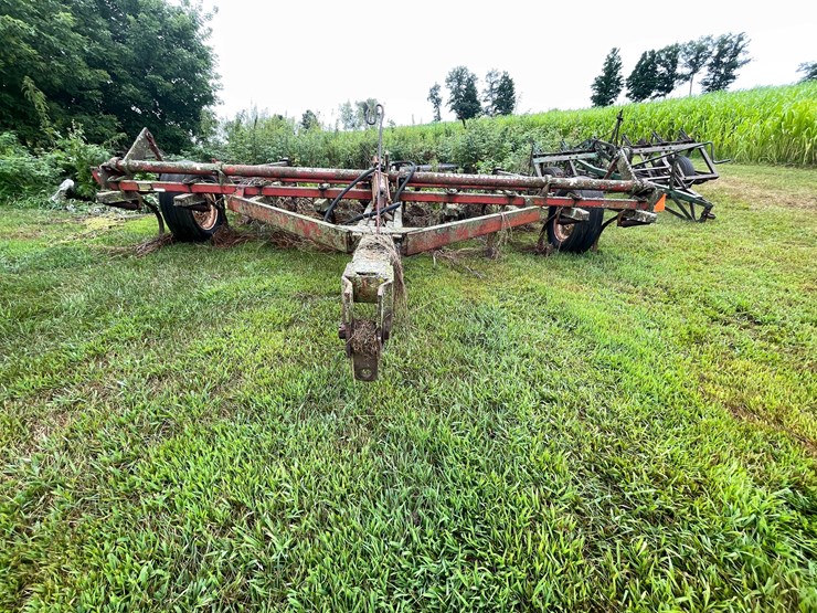 #7453-•-international-harvester-pull-behind-rake-and-cultivator-image-11