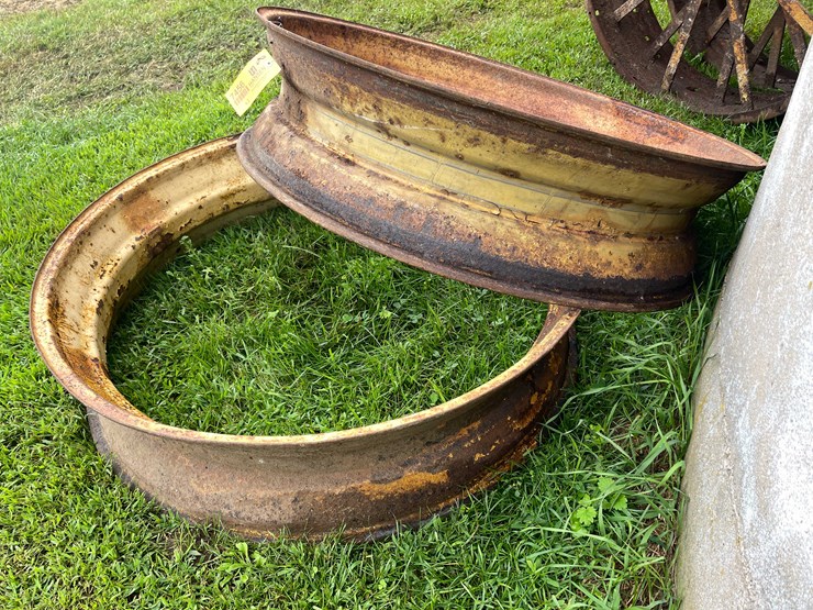 #7456-•-pair-of-tractor-tire-rims-image-7