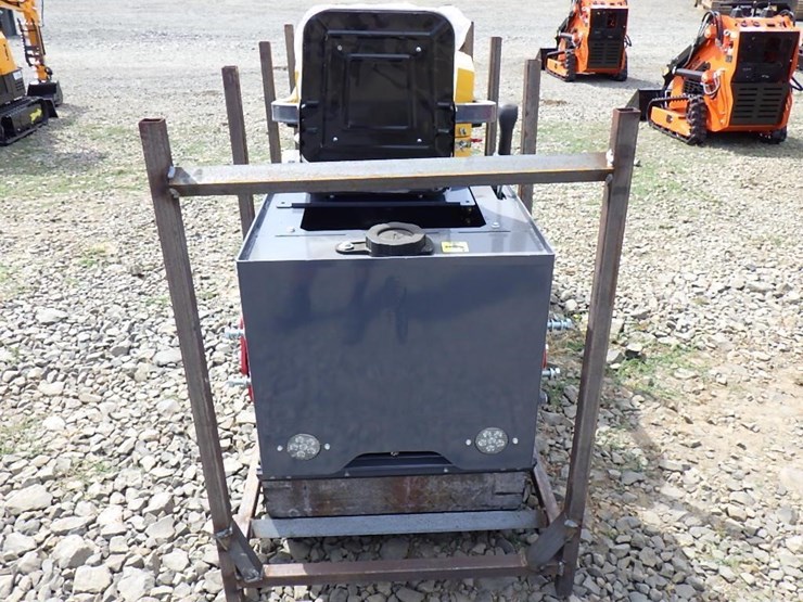 2025-miva-ms1000-ride-on-roller-image-11