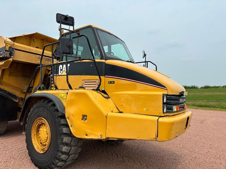 2007-caterpillar-c11-image-16