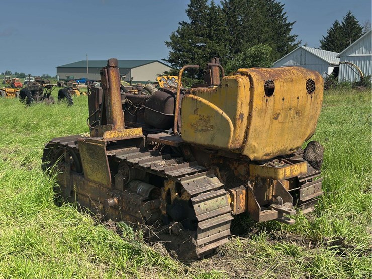 minneapolis-moline-crawler-image-3
