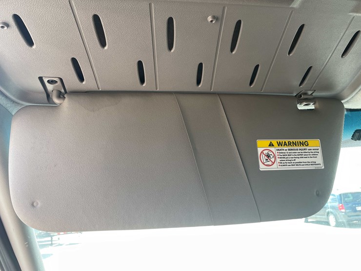 2011-freightliner-sprinter-3500-image-38