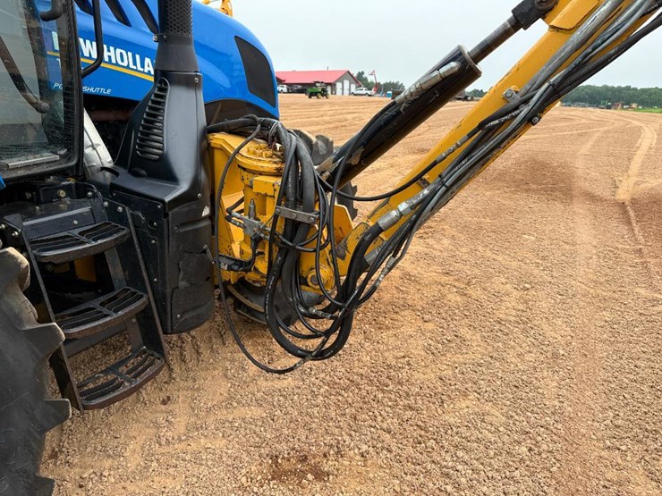 2016-new-holland-ts6.110-image-49