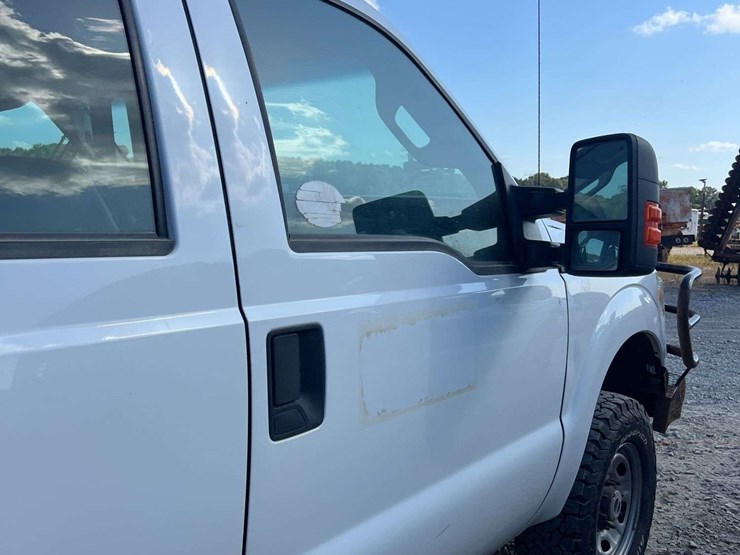2012-ford-f250-xl-image-23