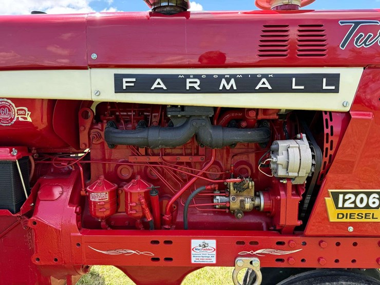 farmall-1206-image-16