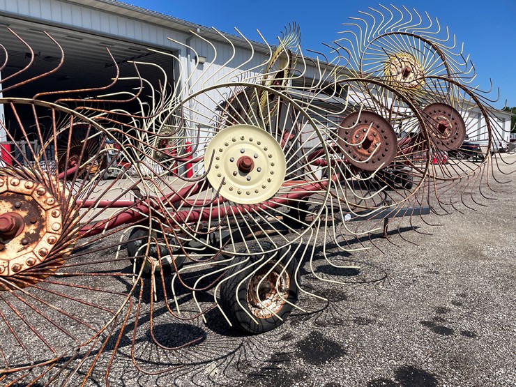 #6249-•-agc-wheel-rake-image-13