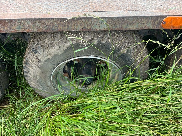 bumper-hitch-18’-deckover-trailer-image-34