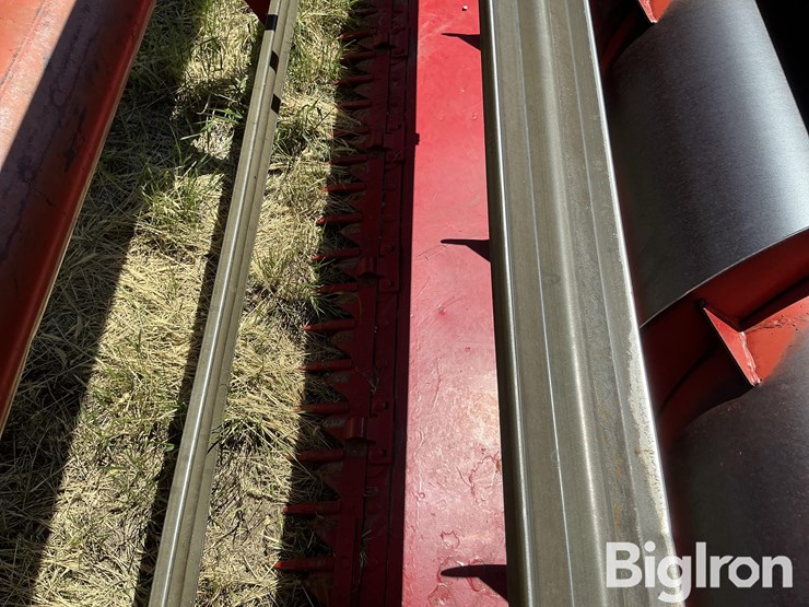 massey-ferguson-9024-image-10