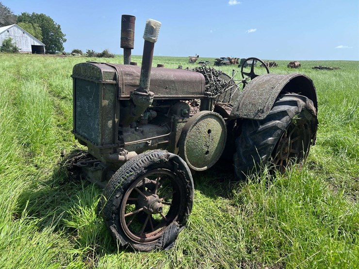 john-deere-d-image-1