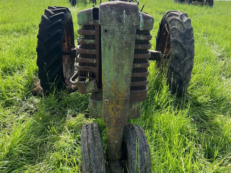 john-deere-model-b-image-8
