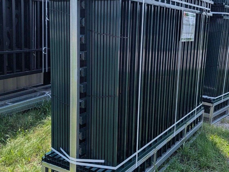 kj-heavy-duty---3-rail-style---8ft-(l)-x-6ft-(h)-powder-coated-steel-site-fencing---k0608g-22-image-2