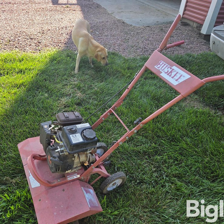Husky 26750TSC Tiller