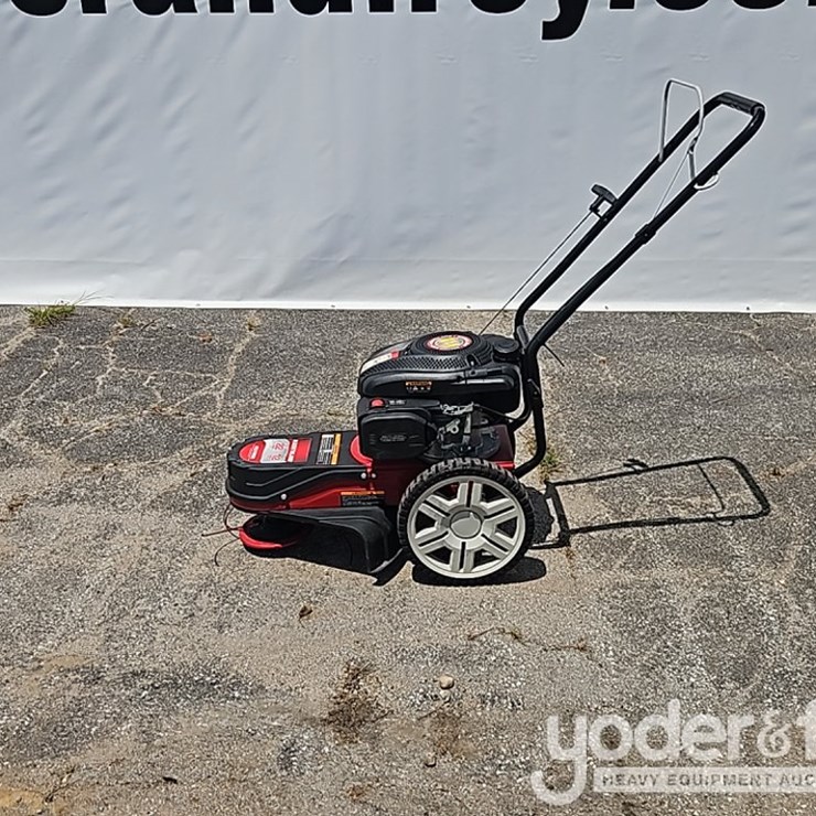 Unused Yardforce String Trimmer